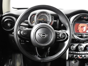 Хетчбэк MINI Cooper 2019 года, 1957900 рублей, Казань