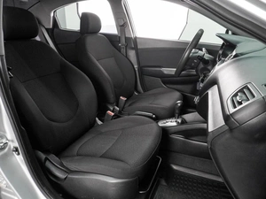 Хетчбэк Kia Rio 2012 года, 799000 рублей, Воронеж