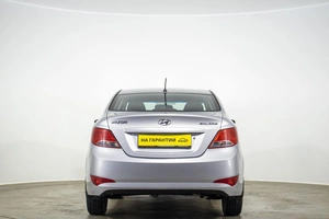 Седан Hyundai Solaris 2014 года, 749000 рублей, Оренбург