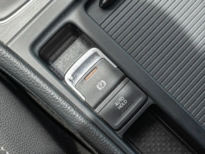 Хетчбэк Volkswagen Golf 2013 года, 1630000 рублей, Краснодар
