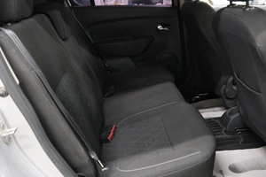 Хетчбэк Renault Sandero Stepway 2017 года, 1039000 рублей, Омск