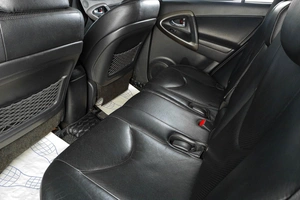 Внедорожник Toyota RAV4 2010 года, 1359000 рублей, Тюмень