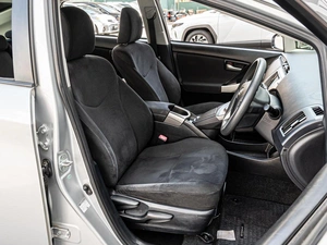 Лифтбек Toyota Prius 2012 года, 1220000 рублей, Краснодар