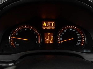 Седан Toyota Avensis 2009 года, 919000 рублей, Тюмень