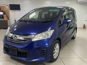 Минивэн Honda Freed 2015 года, 1299000 рублей, Ачинск