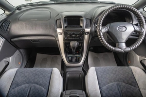 Внедорожник Toyota Harrier 1998 года, 759000 рублей, Томск