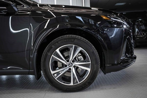 Внедорожник Lexus RX 2023 года, 8899999 рублей, Москва