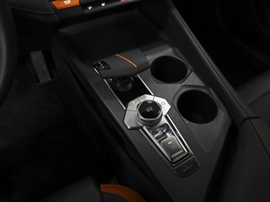 Лифтбек Changan UNI-V 2024 года, 2656000 рублей, Ставрополь