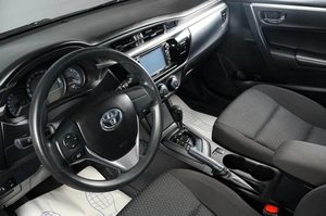 Седан Toyota Corolla 2013 года, 1329000 рублей, Тюмень