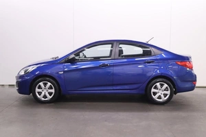 Седан Hyundai Solaris 2013 года, 860000 рублей, Брянск