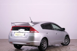 Лифтбек Honda Insight 2010 года, 799000 рублей, Омск