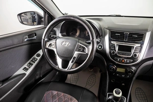 Седан Hyundai Solaris 2011 года, 619000 рублей, Пермь
