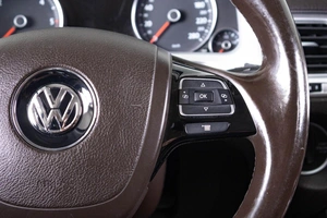 Внедорожник Volkswagen Touareg 2015 года, 3200000 рублей, Пермь