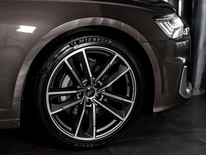 Седан Audi A6 2019 года, 3849000 рублей, Тюмень