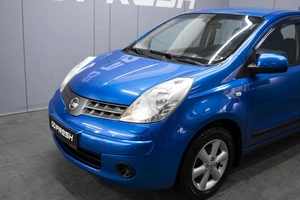 Хетчбэк Nissan Note 2007 года, 350000 рублей, Омск