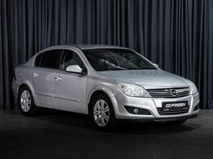 Седан Opel Astra 2011 года, 710000 рублей, Волгоград