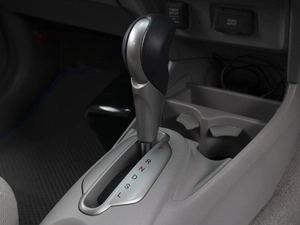 Лифтбек Honda Insight 2009 года, 880000 рублей, Омск