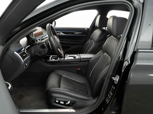 Седан BMW 7 серия 2020 года, 6298999 рублей, Москва