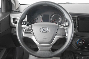 Седан Hyundai Solaris 2019 года, 1459000 рублей, Кемерово
