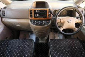 Минивэн Nissan Serena 2002 года, 689000 рублей, Омск