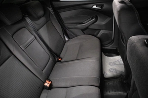 Хетчбэк Ford Focus 2013 года, 989000 рублей, Сургут