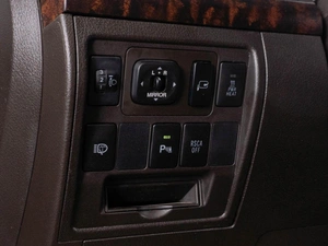 Внедорожник Toyota Land Cruiser 2010 года, 3499000 рублей, Тюмень