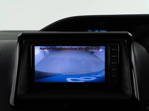 Минивэн Toyota Noah 2017 года, 1738888 рублей, Москва