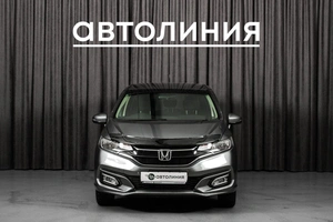 Хетчбэк Honda Fit 2019 года, 1249000 рублей, Красноярск