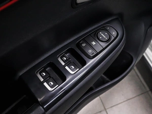 Хетчбэк Kia Rio X-Line 2020 года, 1660000 рублей, Красноярск