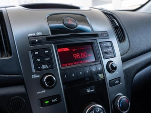 Седан Kia Cerato 2012 года, 950000 рублей, Волгоград