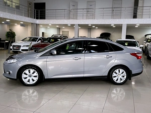 Универсал Ford Focus 2012 года, 797000 рублей, Солонцы