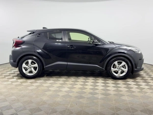 Внедорожник Toyota C-HR 2019 года, 1959900 рублей, Казань
