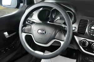Хетчбэк Kia Picanto 2013 года, 799000 рублей, Тюмень