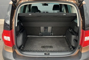 Внедорожник Skoda Yeti 2013 года, 880000 рублей, Солонцы