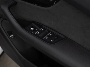 Внедорожник Audi Q7 2016 года, 3489077 рублей, Москва