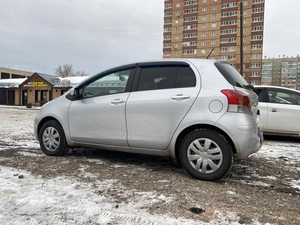 Хетчбэк Toyota Vitz 2008 года, 620000 рублей, Красноярск