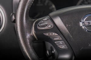 Внедорожник Nissan Pathfinder 2015 года, 1679000 рублей, Томск