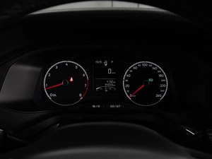Лифтбек Volkswagen Polo 2022 года, 1649000 рублей, Тюмень