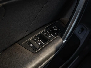 Внедорожник Volkswagen Tiguan 2018 года, 2899000 рублей, Краснодар