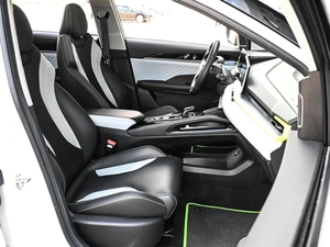 Внедорожник Geely Coolray 2023 года, 1999000 рублей, Кирилловка