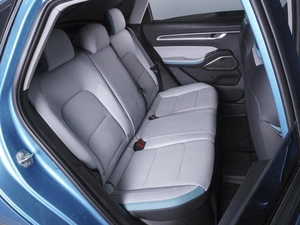 Седан Geely Emgrand 2023 года, 2049000 рублей, Ростов-на-Дону