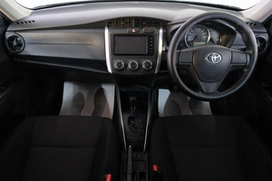 Универсал Toyota Corolla Fielder 2015 года, 1349000 рублей, Омск