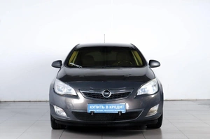 Хетчбэк Opel Astra 2011 года, 709000 рублей, Челябинск
