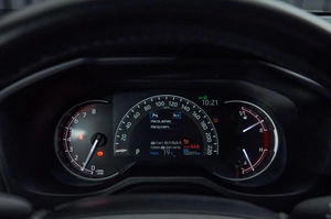 Внедорожник Toyota RAV4 2021 года, 3357000 рублей, Красноярск