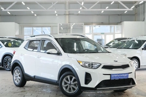 Внедорожник Kia Stonic 2019 года, 1889000 рублей, Омск