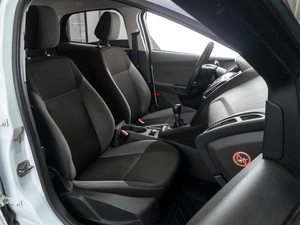 Седан Ford Focus 2012 года, 699000 рублей, Тюмень