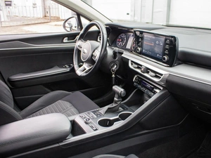 Седан Kia K5 2021 года, 2399000 рублей, Петрозаводск