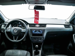 Лифтбек Skoda Rapid 2015 года, 730000 рублей, Красноярск