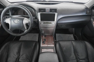 Седан Toyota Camry 2011 года, 1099000 рублей, Кемерово