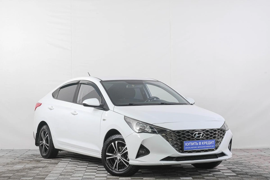 Седан Hyundai Solaris 2020 года, 1399000 рублей, Кемерово